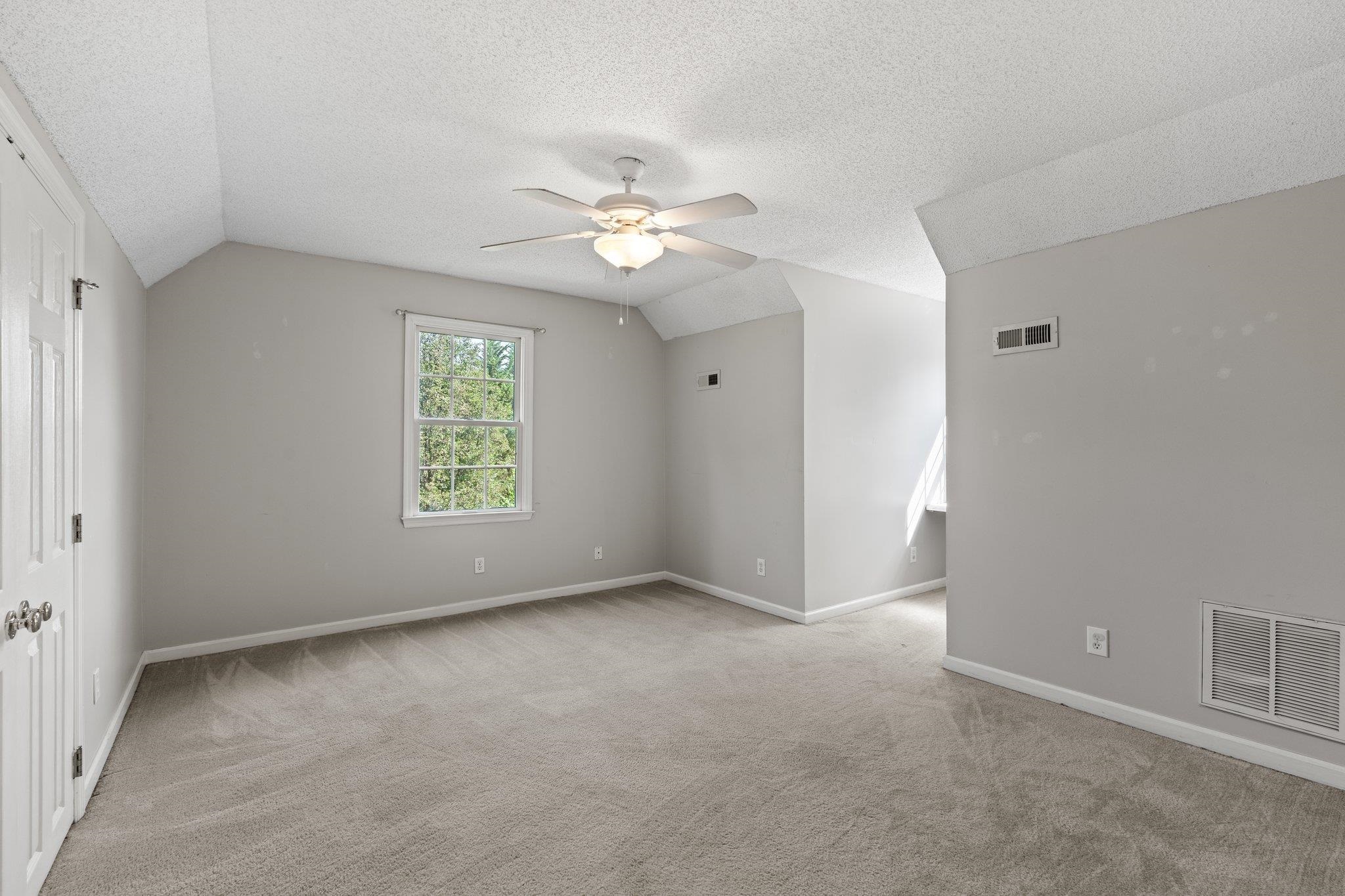 434 Heatherington Way Inman, SC 29349 - Photo 10 of 14 Bedroom