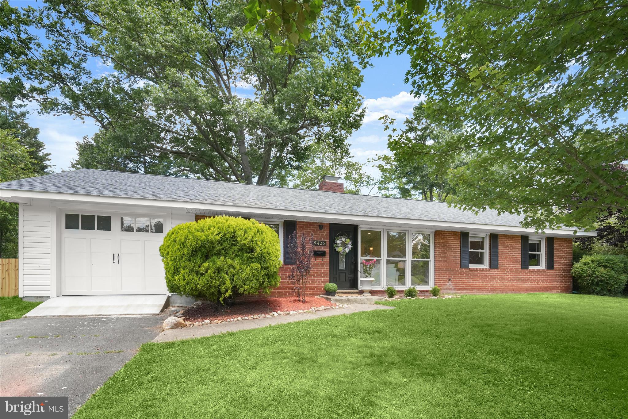1-Car Garage/Flex Space