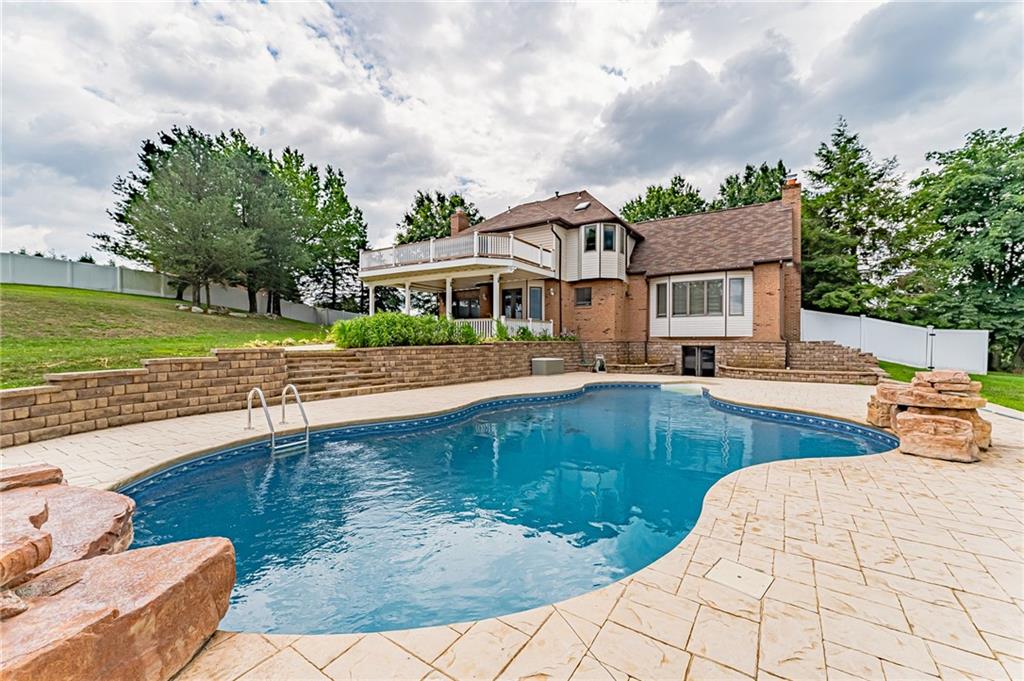 1505 Fallen Timber Road Elizabeth, PA 15037 - Photo 1 of 25 Gallery Image 1