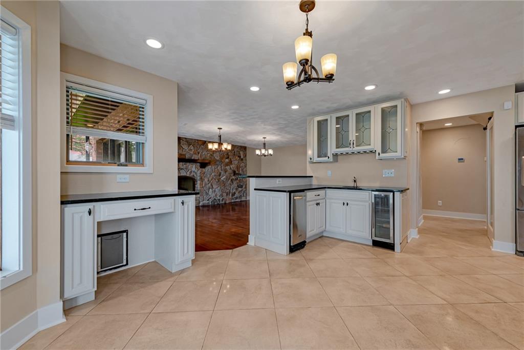 1505 Fallen Timber Road Elizabeth, PA 15037 - Photo 9 of 25 Gallery Image 9