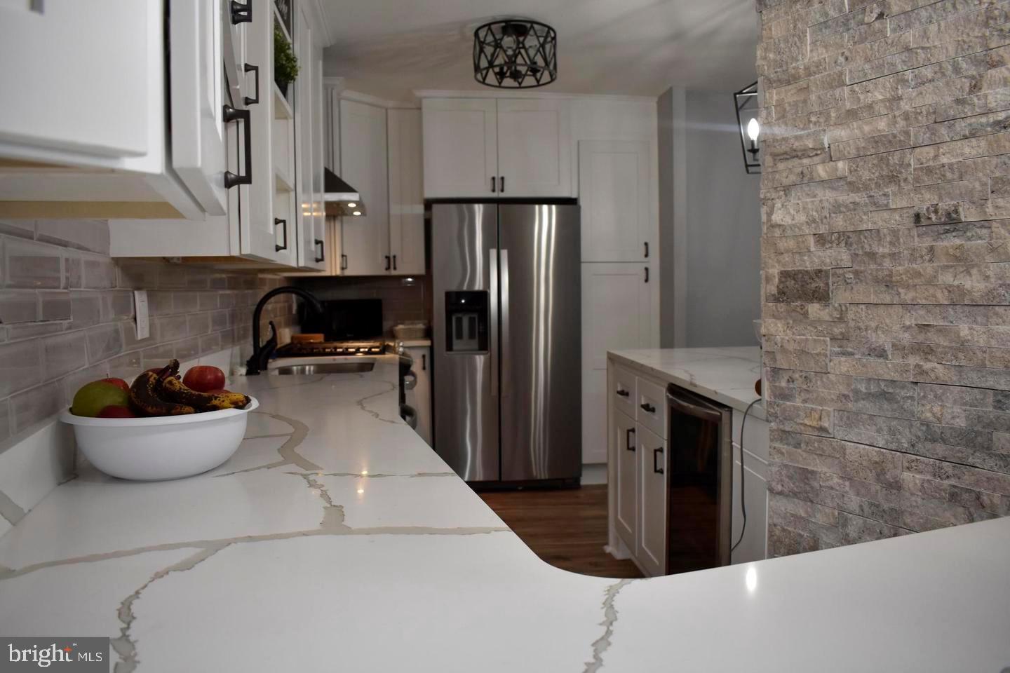 3900 West Ford Road, Unit 14K Philadelphia, PA 19131 - Photo 20 of 53 Modern kitchen with sleek finishes.