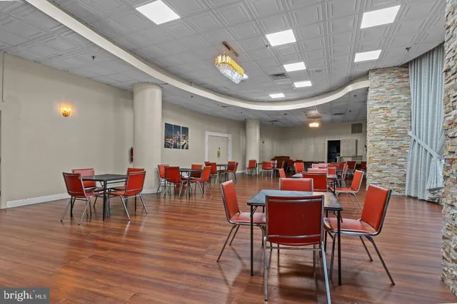 $200,000 | 3900 West Ford Road, Unit 14K, Philadelphia, PA 19131