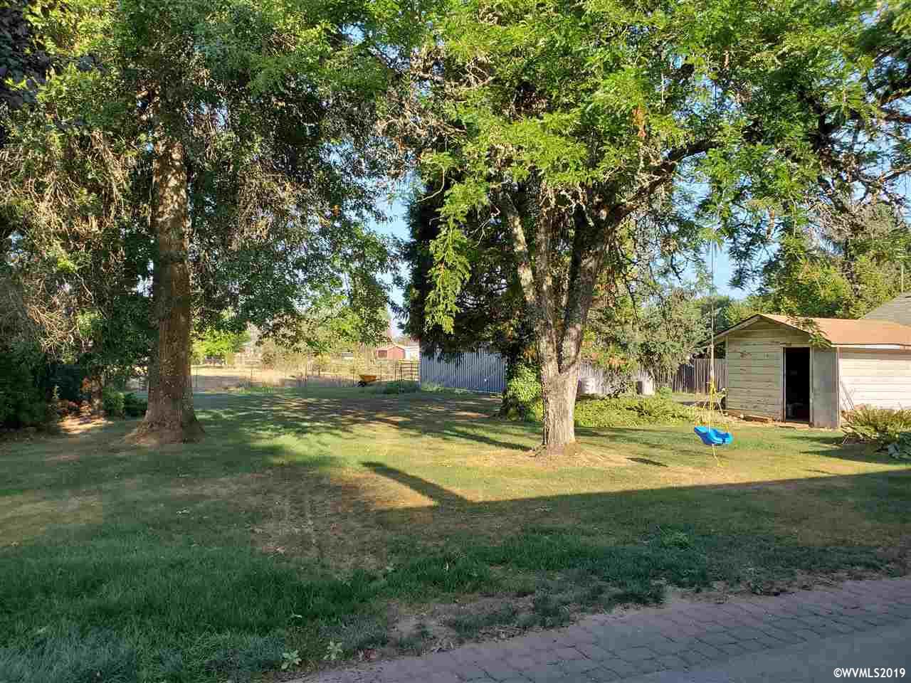 175 Southeast Fir Villa Road Dallas, OR 97338 - Photo 23 of 31 Gallery Image 23