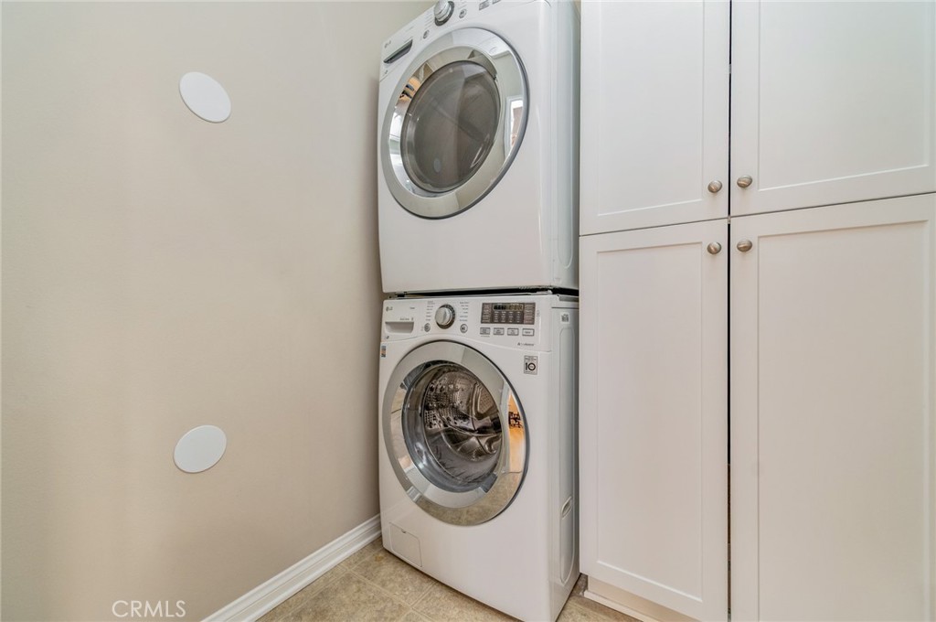 167 Overbrook Irvine, CA 92620 - Photo 16 of 24