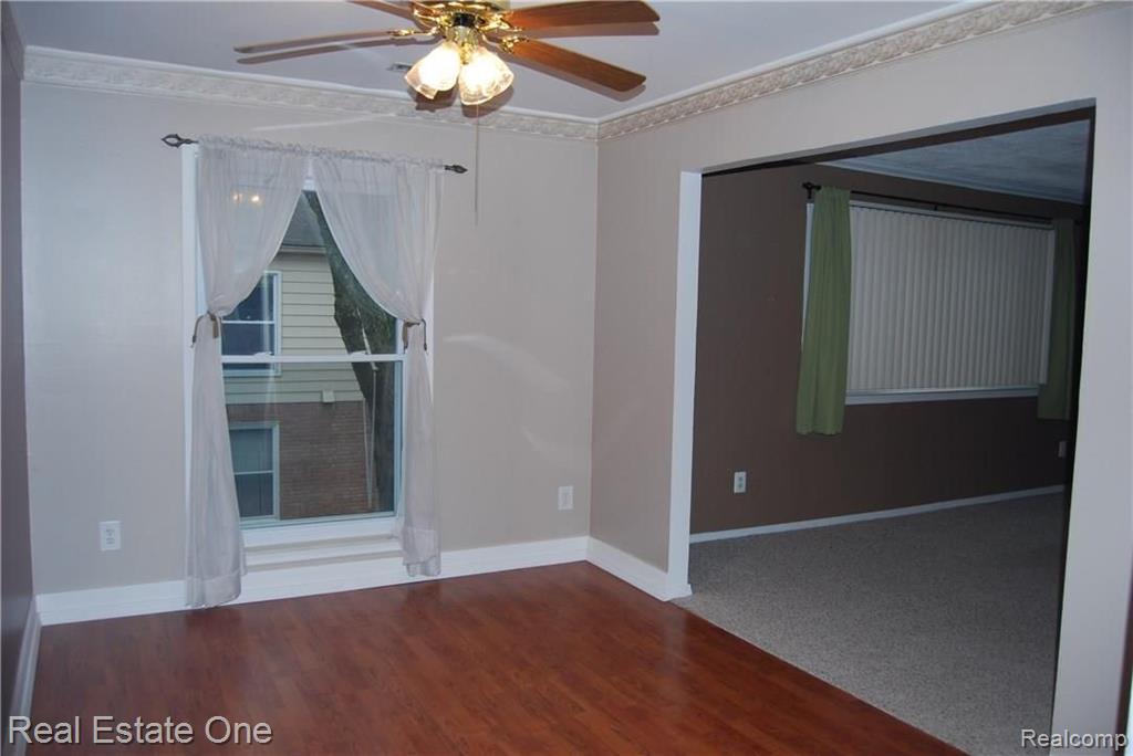 525 East University Drive, Unit 94 Rochester, MI 48307 - Photo 5 of 16