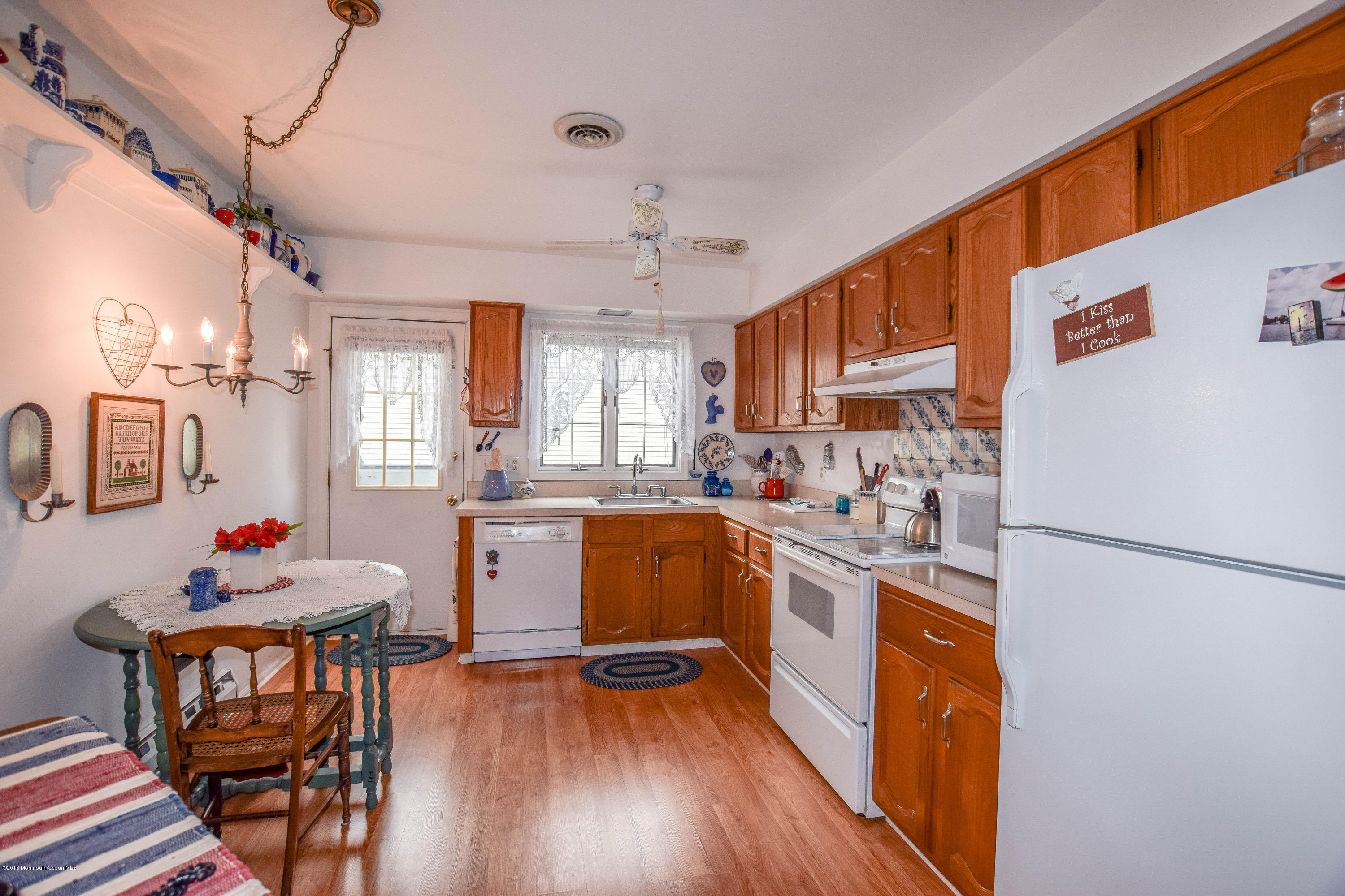 64 Sycamore Access Road Manahawkin, NJ 08050 - Photo 8 of 20 kit18