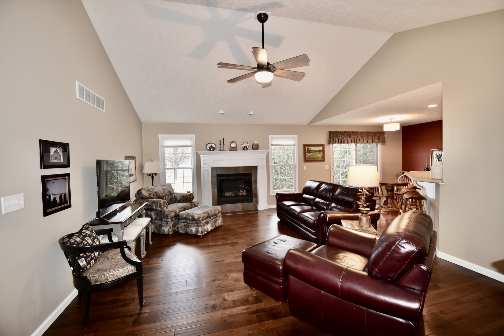 1804 Partridge Point Normal, IL 61761 - Photo 4 of 31 Gallery Image 4
