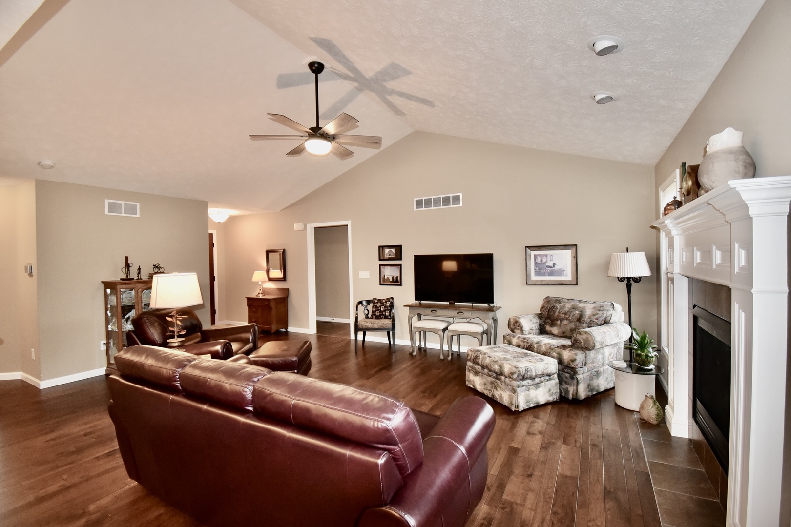 1804 Partridge Point Normal, IL 61761 - Photo 5 of 31 Gallery Image 5