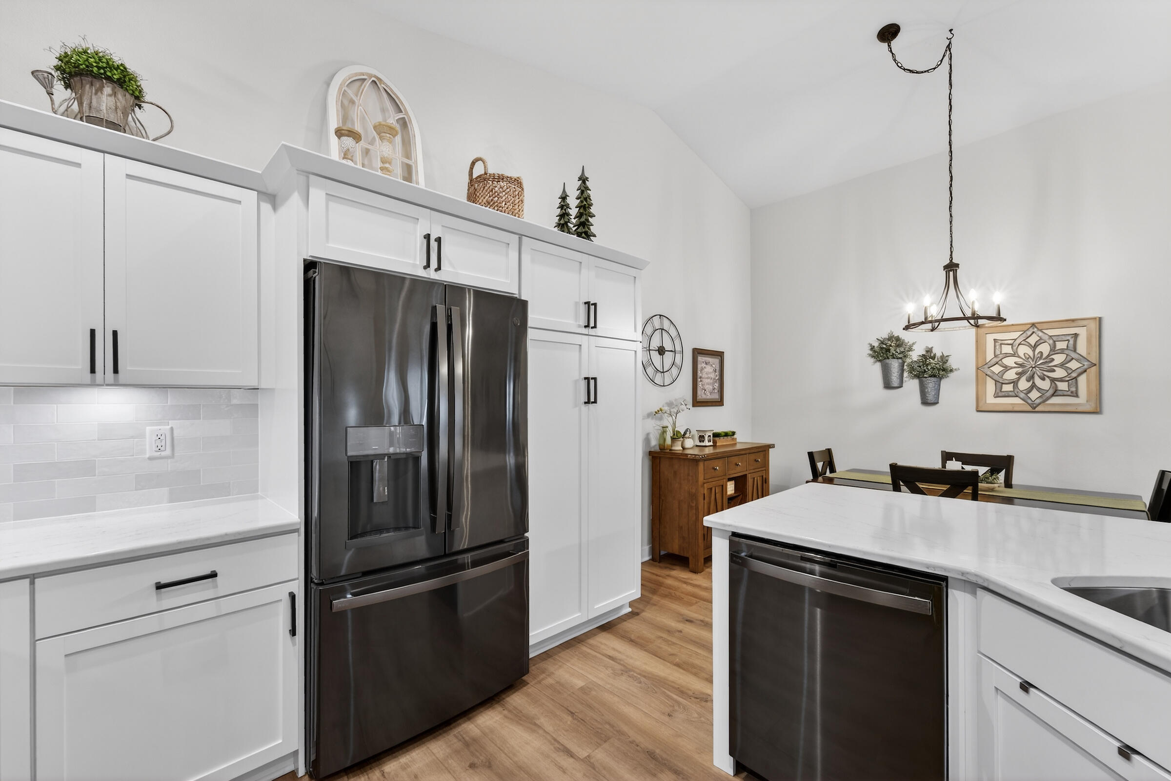 W206N16159 Stonebrook Drive Jackson, WI 53037 - Photo 14 of 23 Stainless steel appliances
