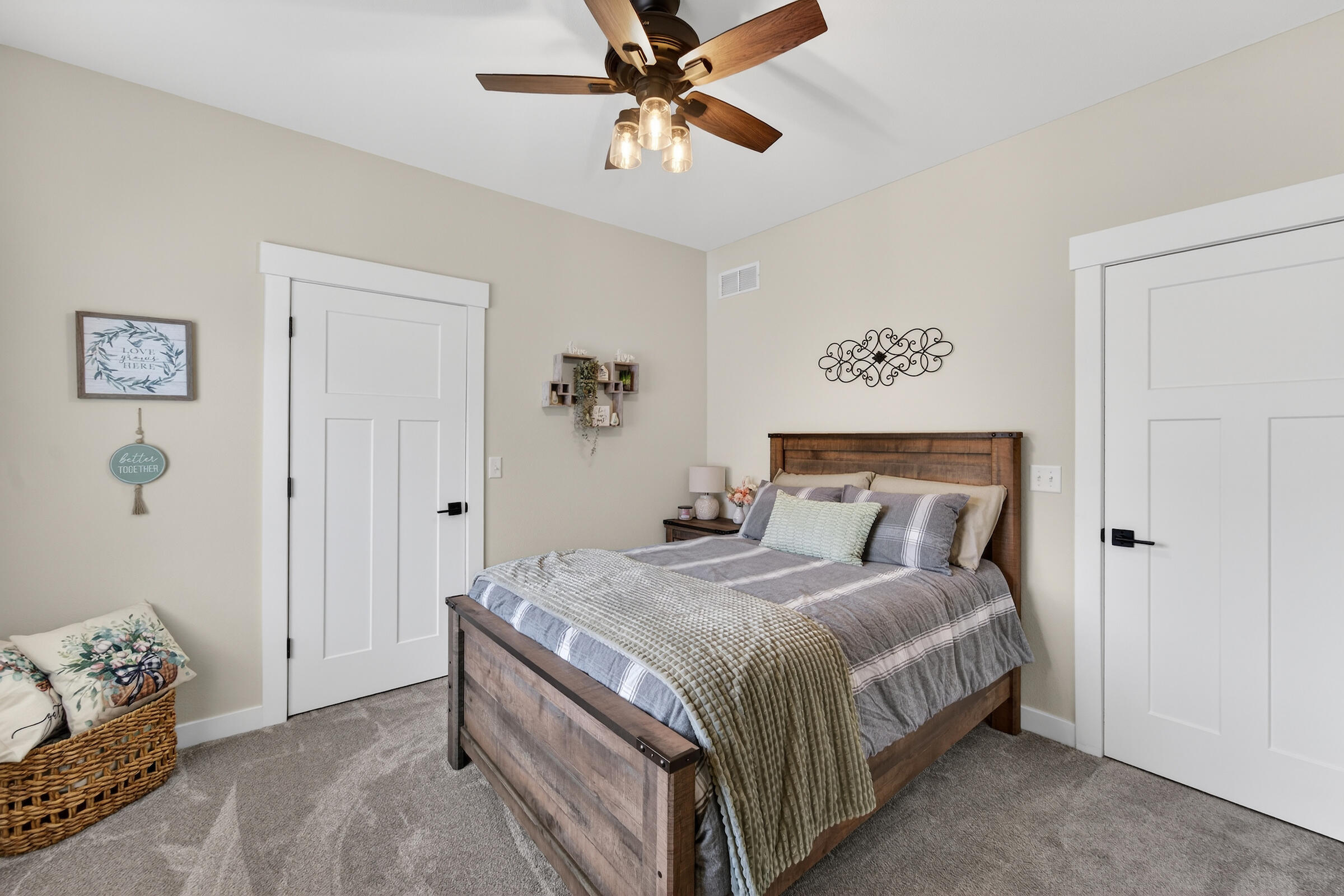 W206N16159 Stonebrook Drive Jackson, WI 53037 - Photo 19 of 23 Second bedroom