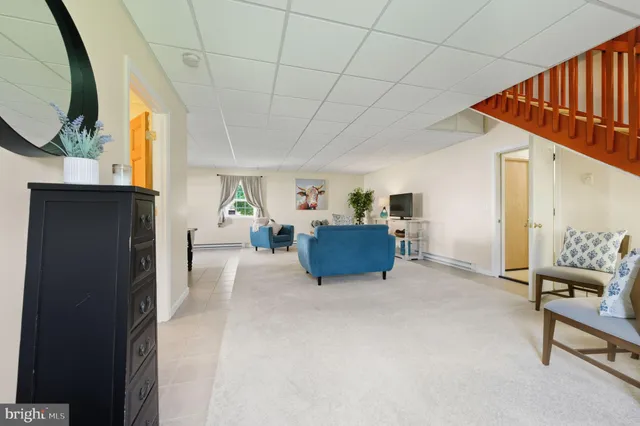 a view of living room washer and dryer