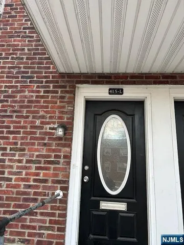 $1,700 | 415 Ridge Road, Unit L, North Arlington, NJ 07031