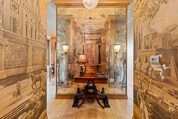 $2,650 | 5320 East Mockingbird Lane, Unit L302, Dallas, TX 75206