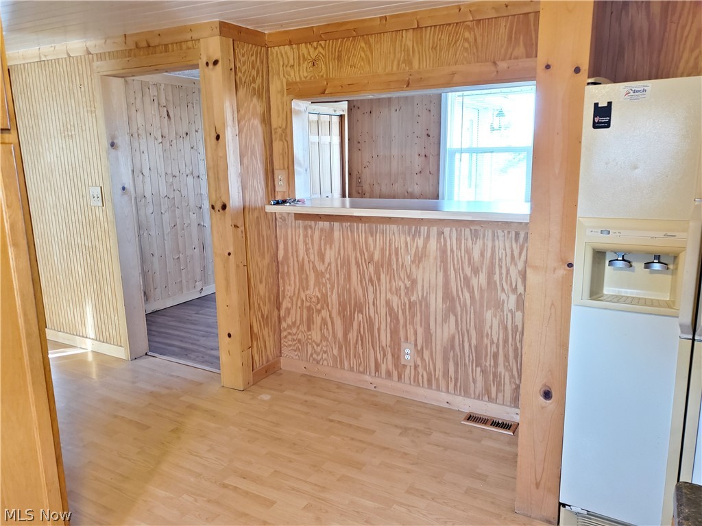 988 Plymouth Ridge Road Ashtabula, OH 44004 - Photo 10 of 26