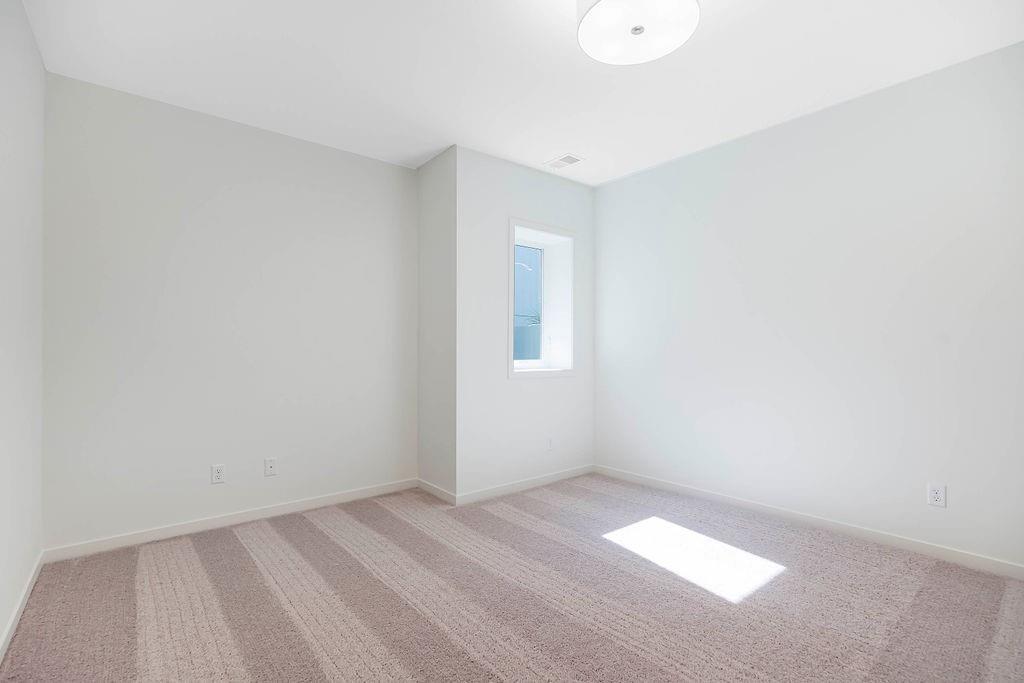 25374 West 91st Terrace Lenexa, KS 66227 - Photo 16 of 21