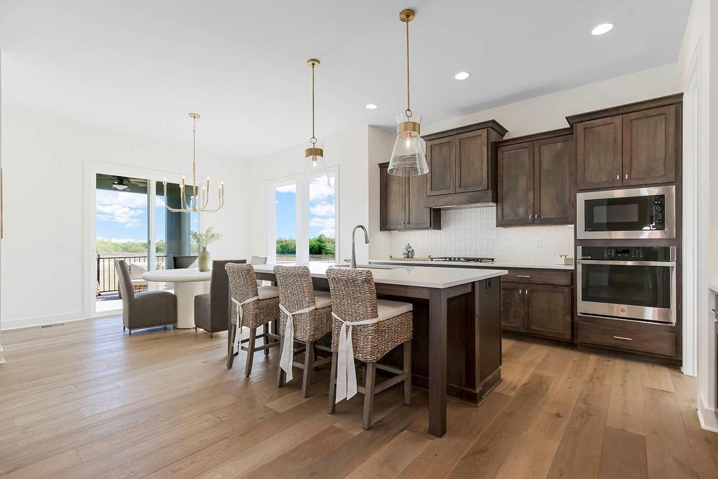 25374 West 91st Terrace Lenexa, KS 66227 - Photo 4 of 21