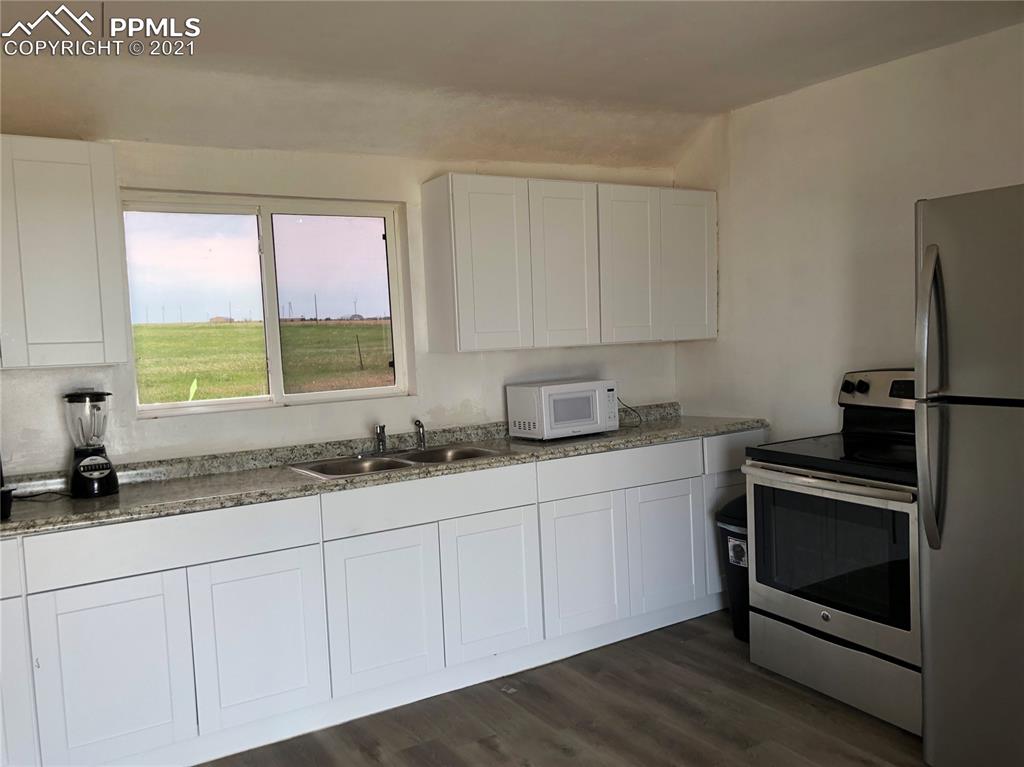 34277 Funk Road Calhan, CO 80808 - Photo 3 of 36