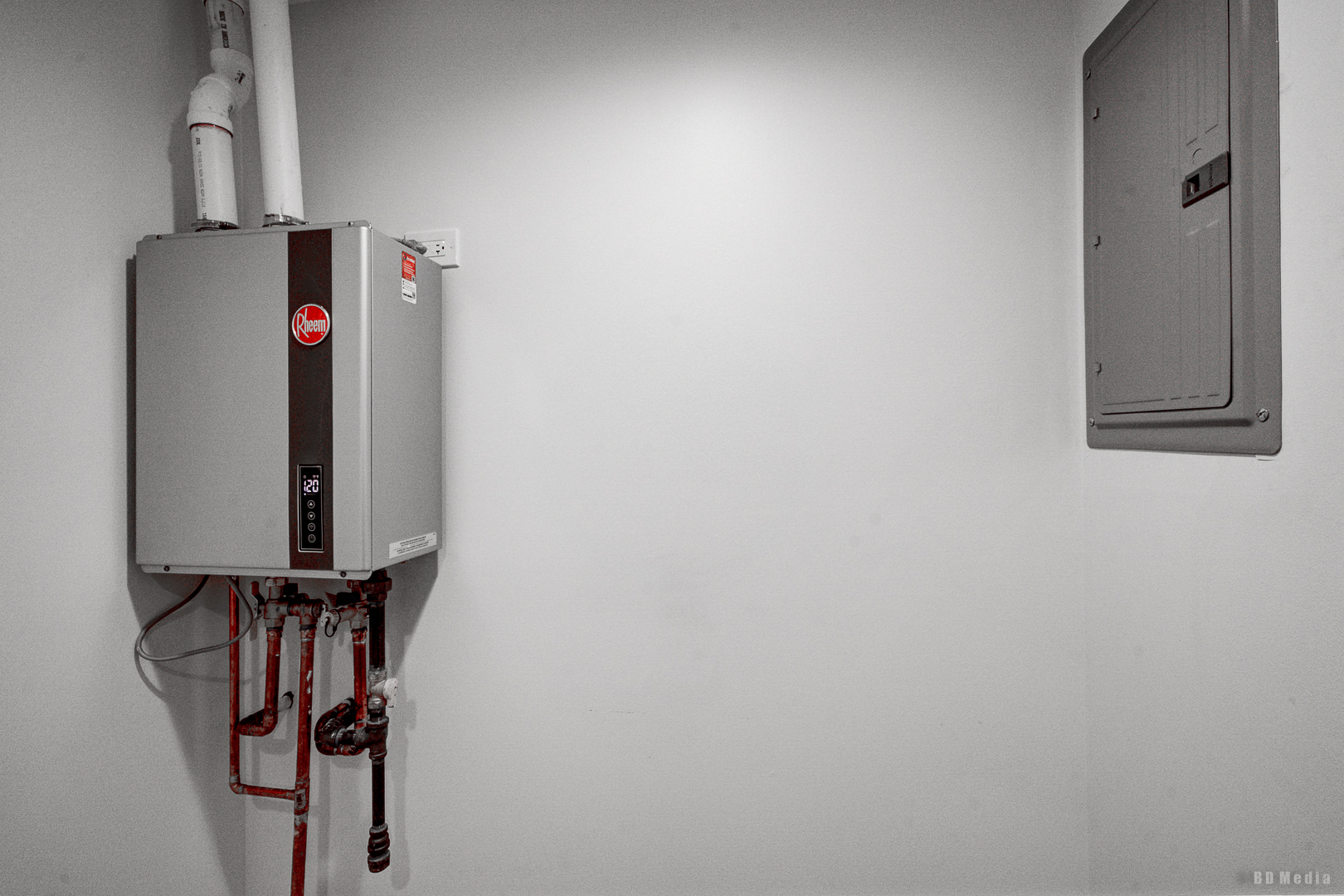 7307 South Peoria Street Chicago, IL 60621 - Photo 32 of 45 a utility room with dryer and washer