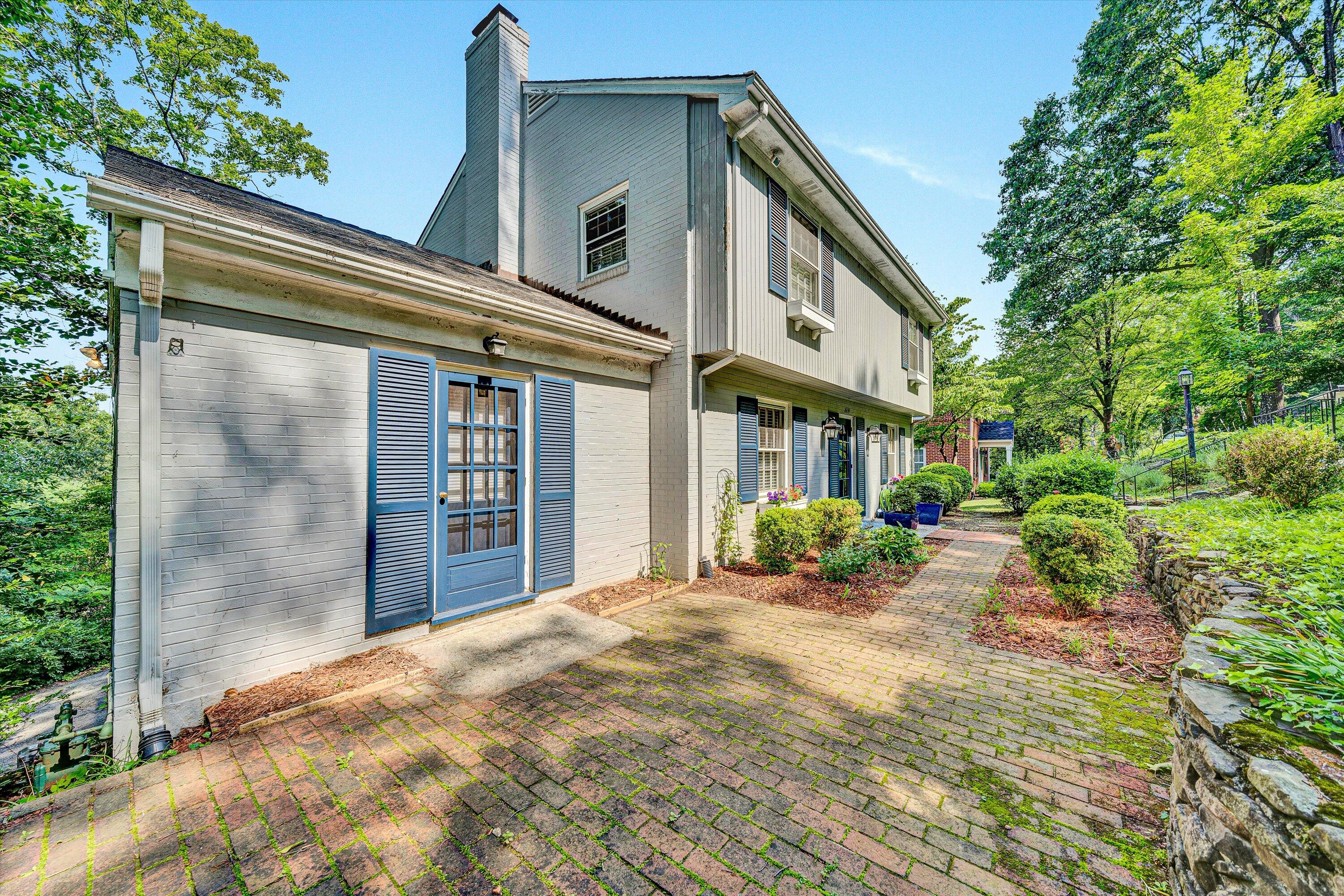 2659 Nottingham Road Southeast Roanoke, VA 24014 - Photo 3 of 44 03-SGM-03871