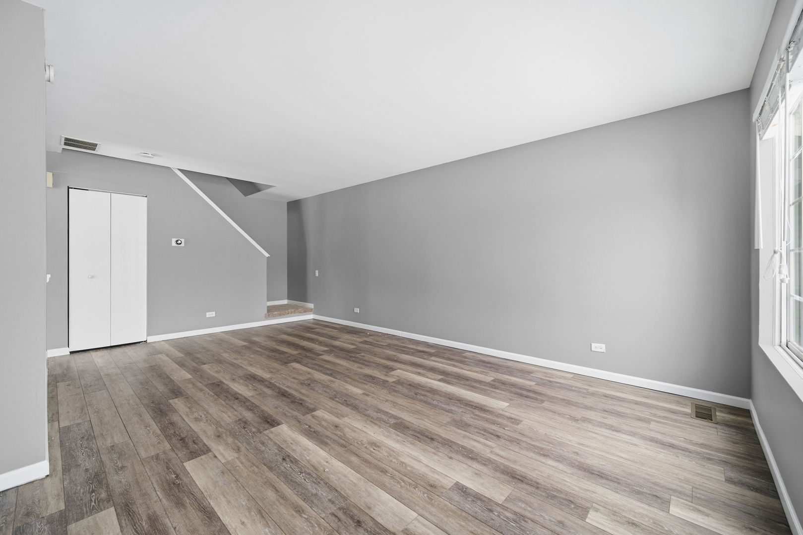 1372 Normantown Road, Unit 1372 Naperville, IL 60564 - Photo 2 of 22