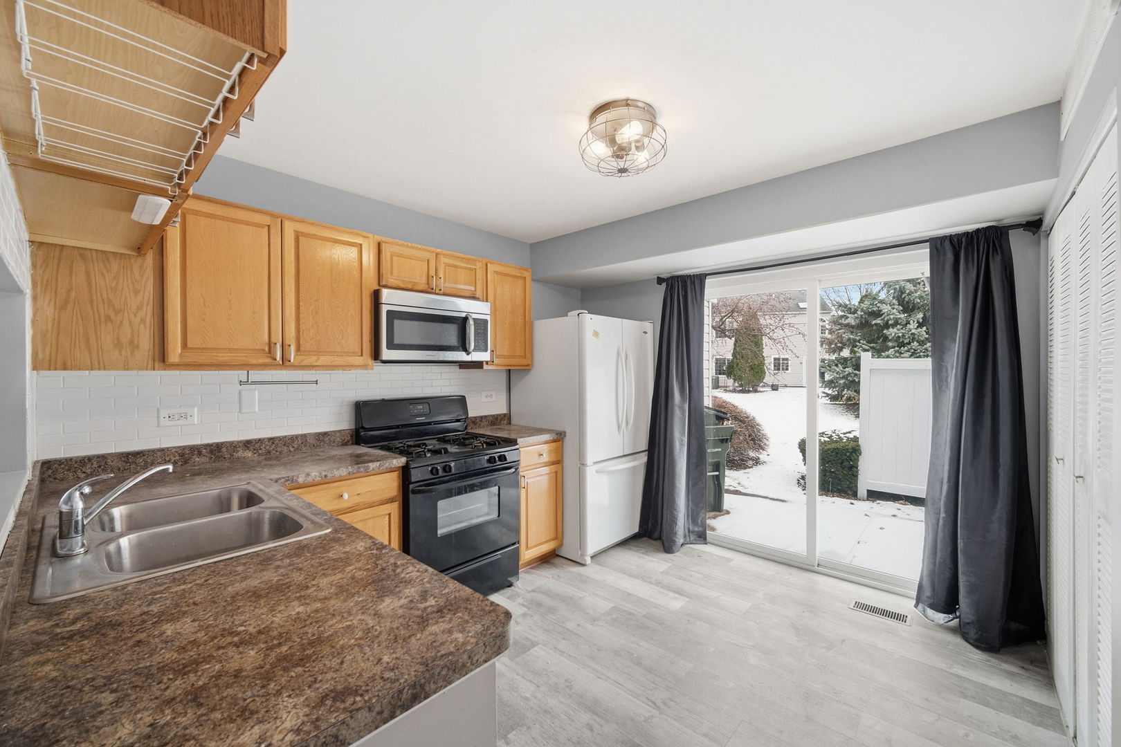 1372 Normantown Road, Unit 1372 Naperville, IL 60564 - Photo 5 of 22