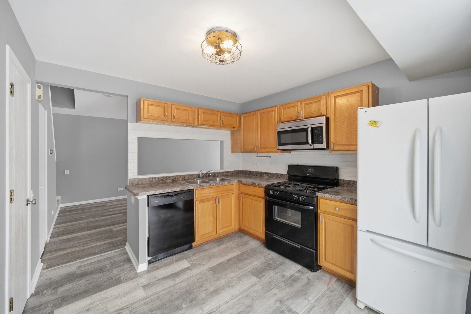 1372 Normantown Road, Unit 1372 Naperville, IL 60564 - Photo 6 of 22