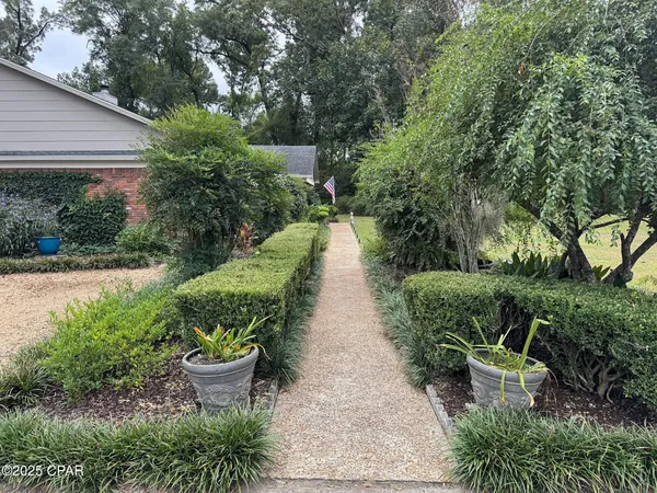 $430,000 | 3320 Caverns Road, Marianna, FL 32446