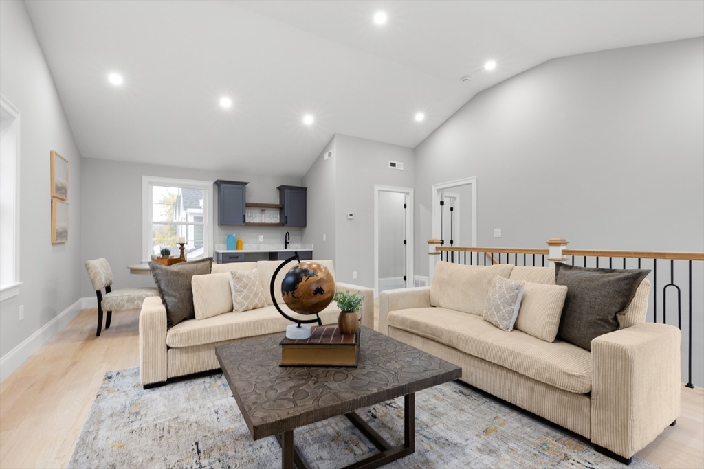 11 Washington Street Ipswich, MA 01938 - Photo 22 of 33