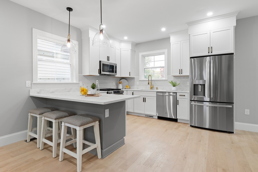 11 Washington Street Ipswich, MA 01938 - Photo 6 of 33