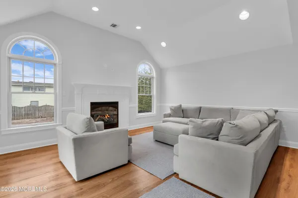 $10,800 | 7 Anderson Street, Unit ANNUAL, Monmouth Beach, NJ 07750