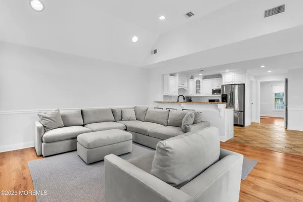 $10,800 | 7 Anderson Street, Unit ANNUAL, Monmouth Beach, NJ 07750