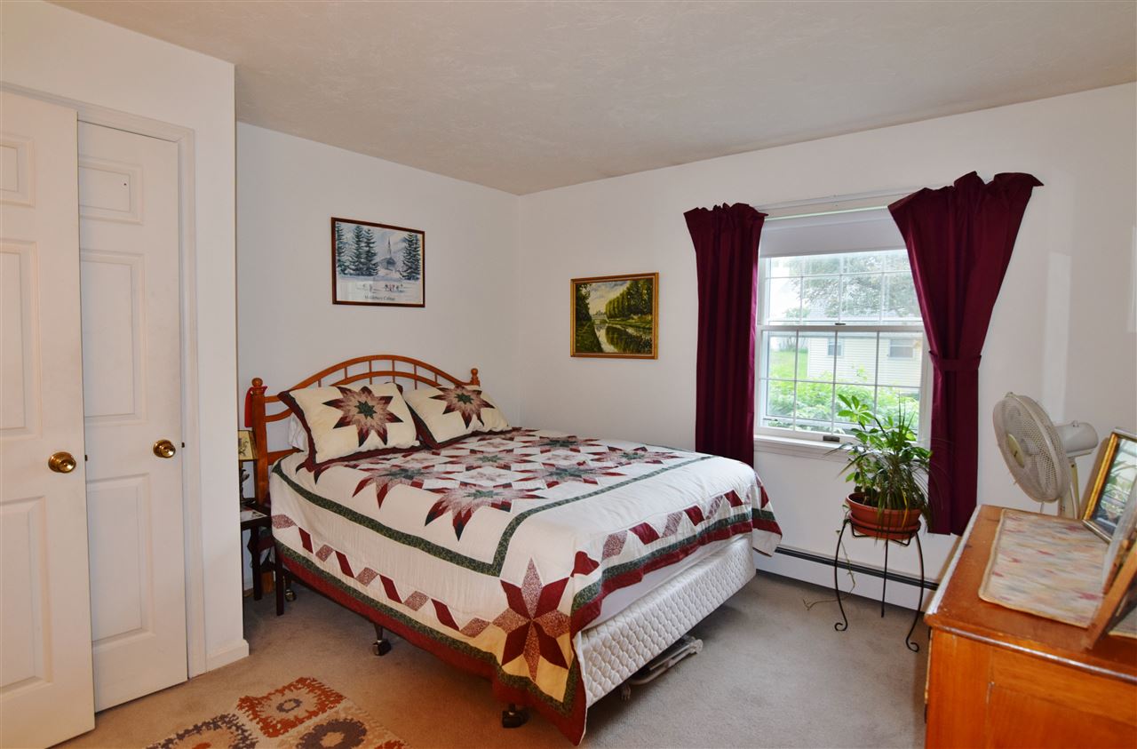 9 Pinewood Village Road Lebanon, NH 03784 - Photo 9 of 19 Gallery Image 9