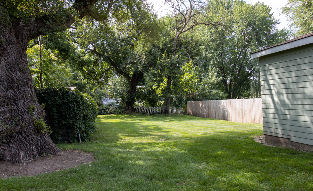 277 Lessenden Place Elgin, IL 60120 - Photo 18 of 18 Gallery Image 18