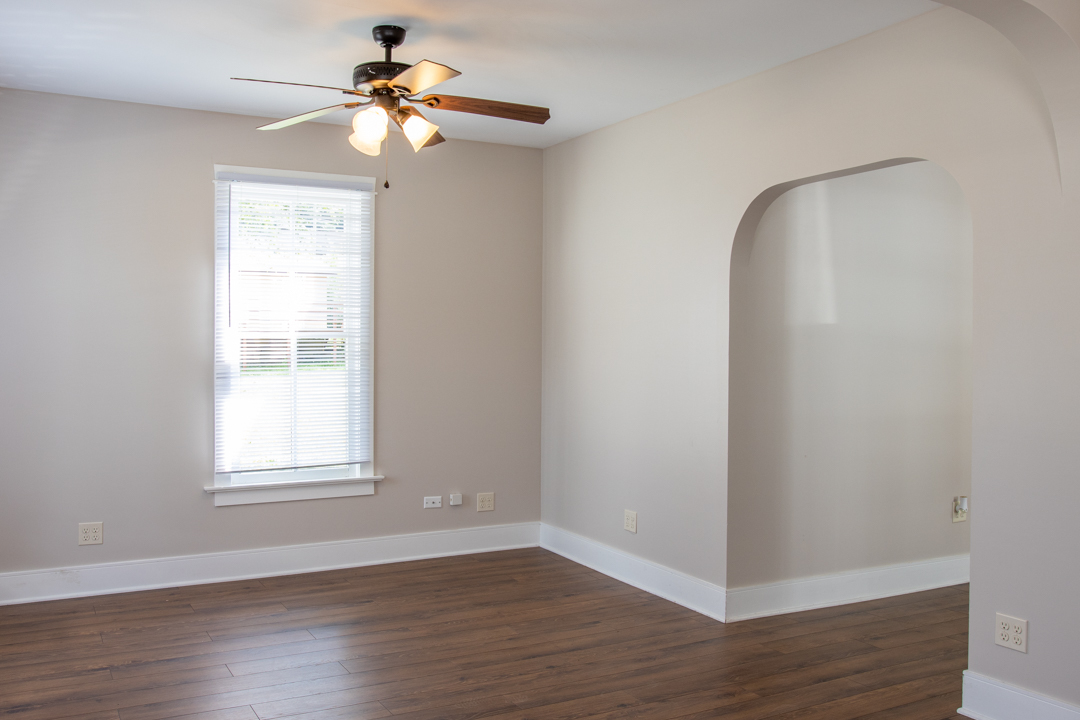 277 Lessenden Place Elgin, IL 60120 - Photo 8 of 18 Gallery Image 8