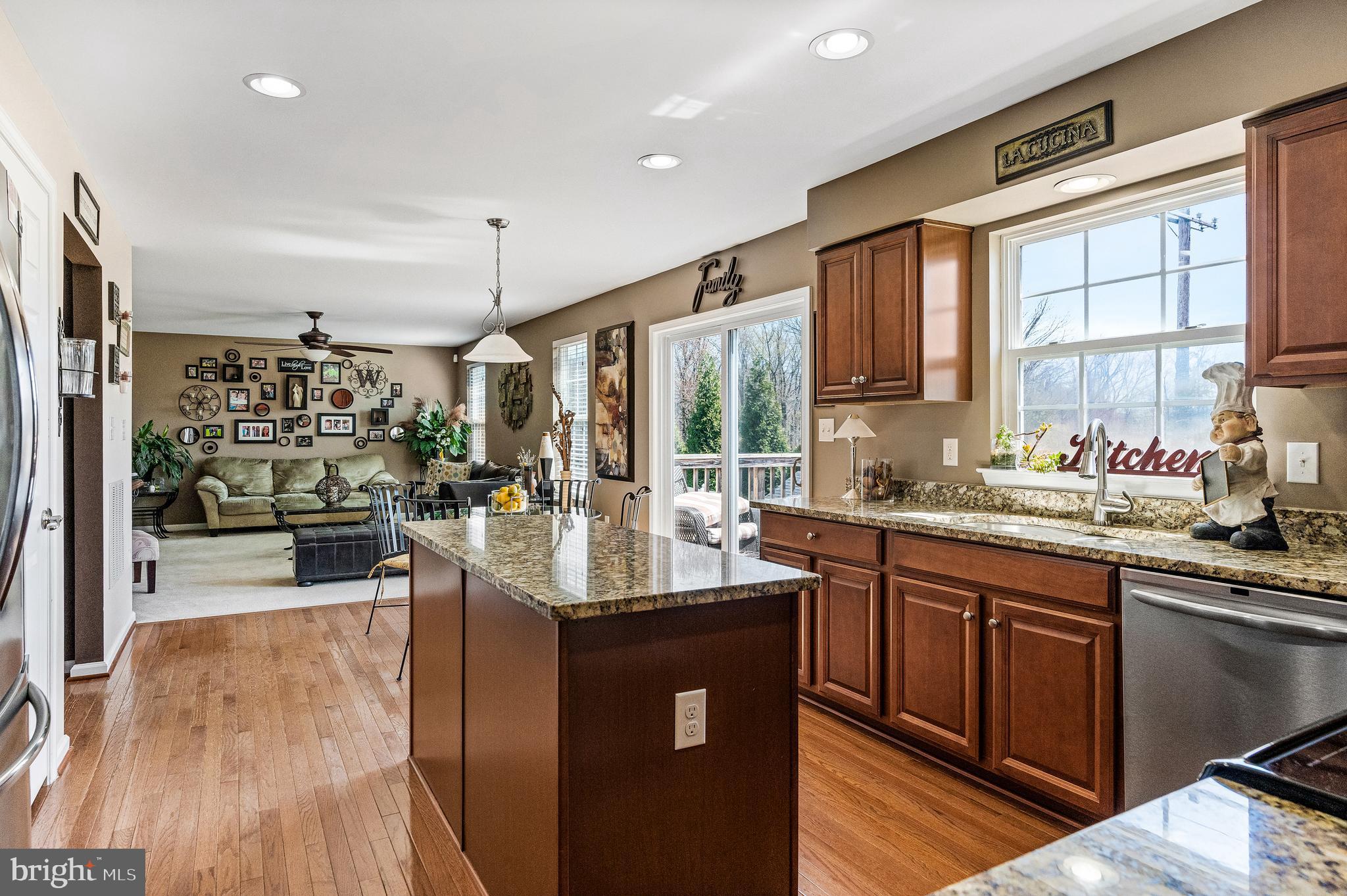 13 Tieman Circle Delanco, NJ 08075 - Photo 11 of 33 Kitchen