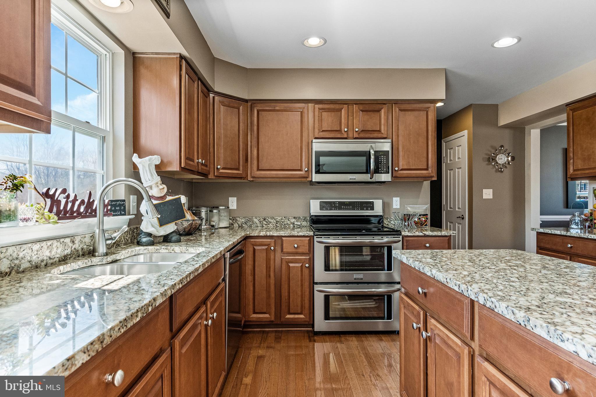 13 Tieman Circle Delanco, NJ 08075 - Photo 8 of 33 Kitchen