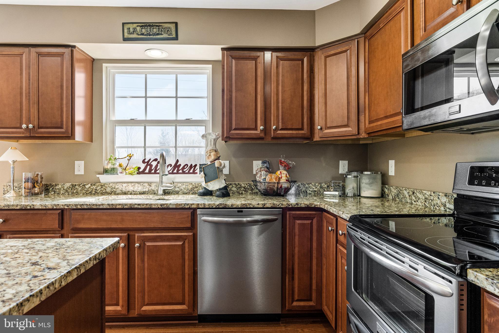 13 Tieman Circle Delanco, NJ 08075 - Photo 9 of 33 Kitchen