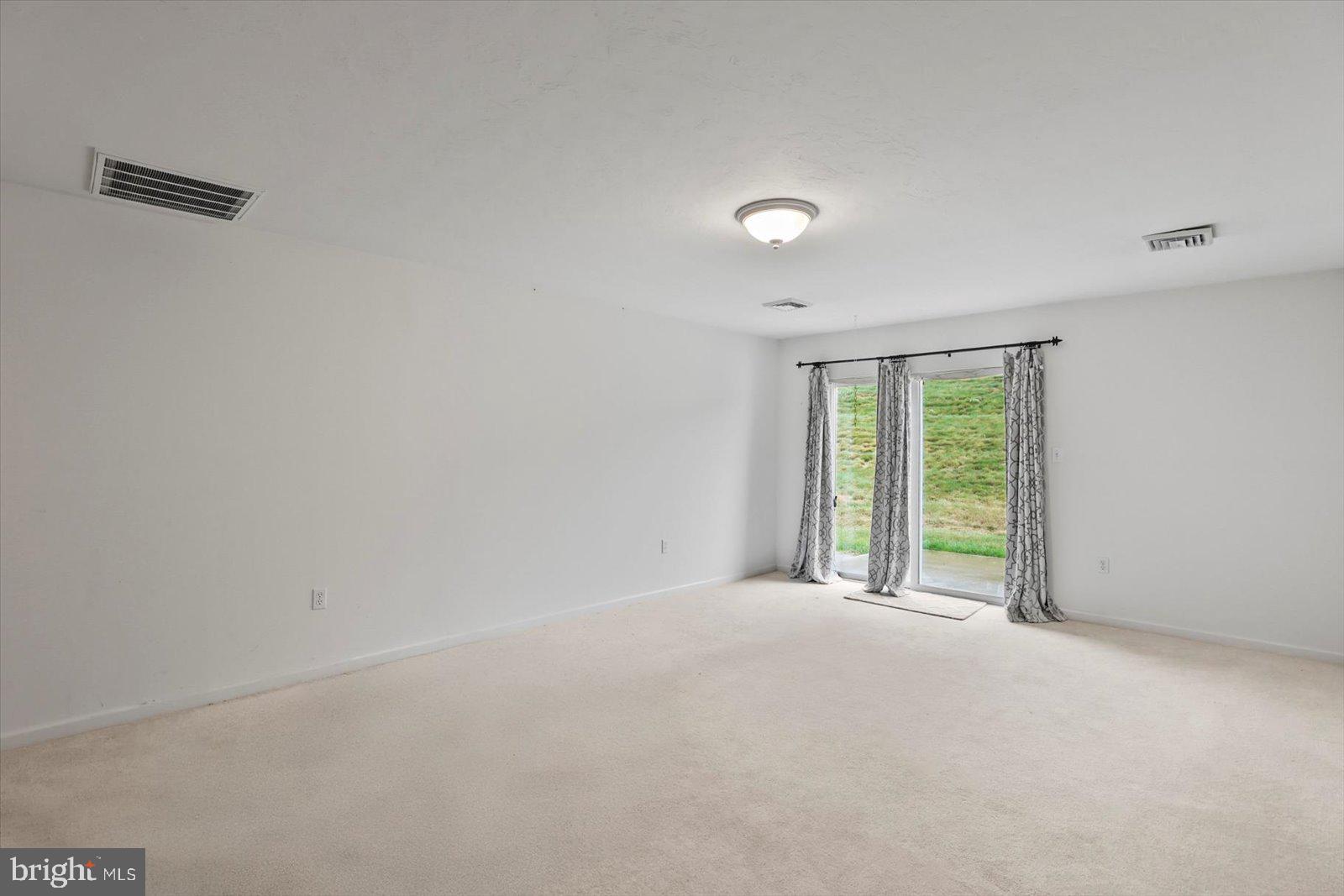 7150 Seneca Ridge Drive York, PA 17403 - Photo 15 of 32 a view of an empty room with a window
