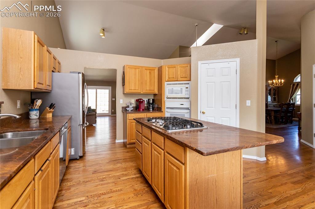 1250 Bison Ridge Drive Colorado Springs, CO 80919 - Photo 8 of 50