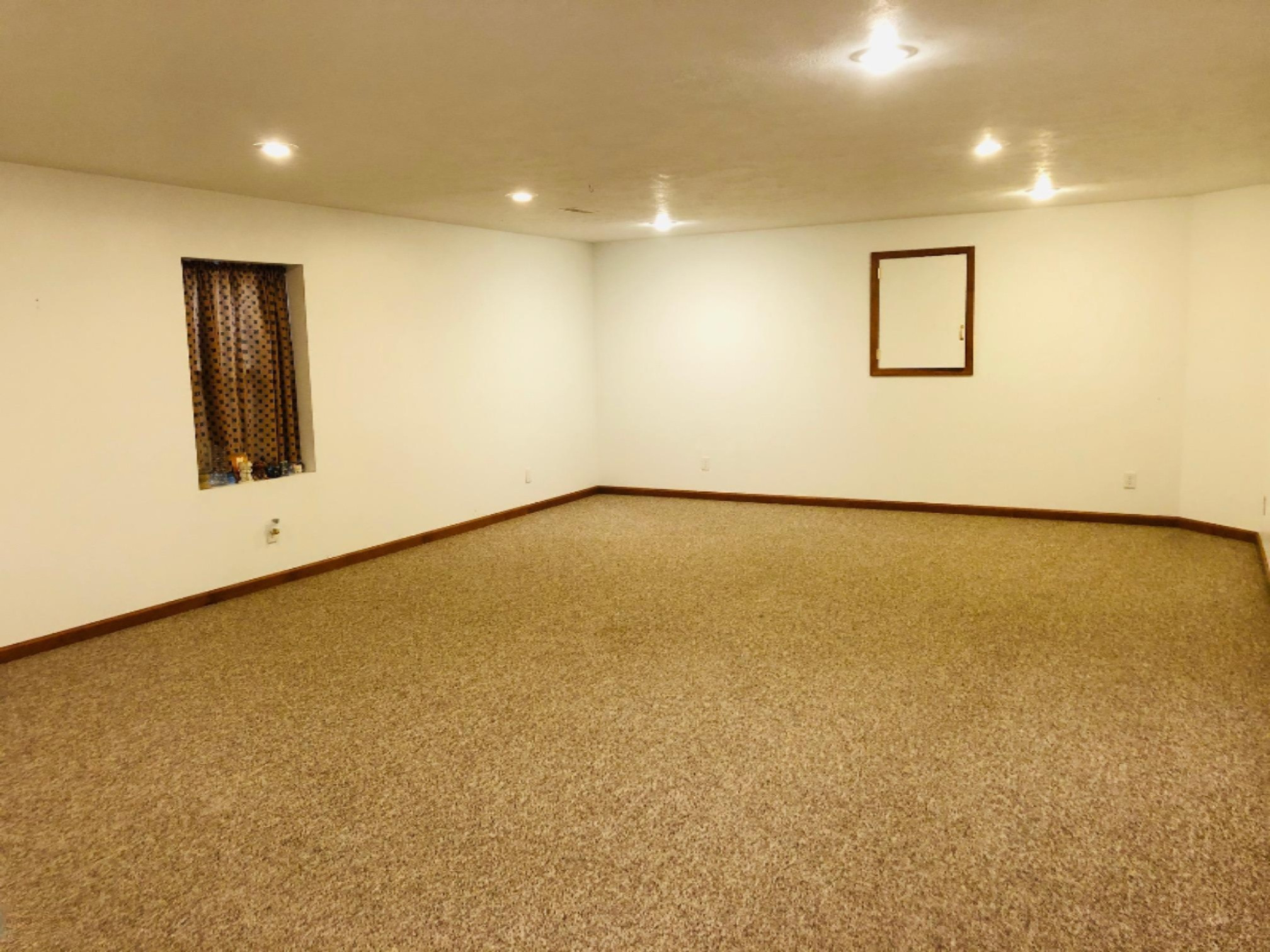 67575 Valley Road White Pigeon, MI 49099 - Photo 31 of 55 Rec/Bedroom