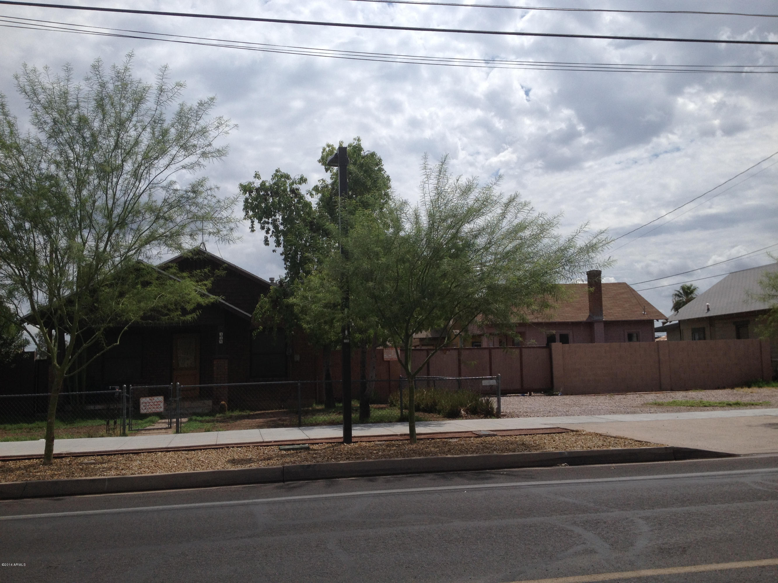 325 North 11th Street Phoenix, AZ 85006 - Photo 1 of 1 photo 4