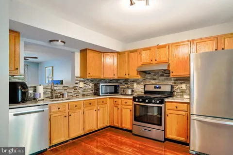 $335,000 | 10 Amberlady Court, Owings Mills, MD 21117