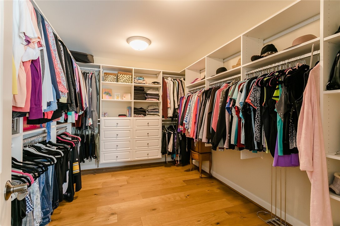 82 Coventry Pittsford, NY 14534 - Photo 20 of 50