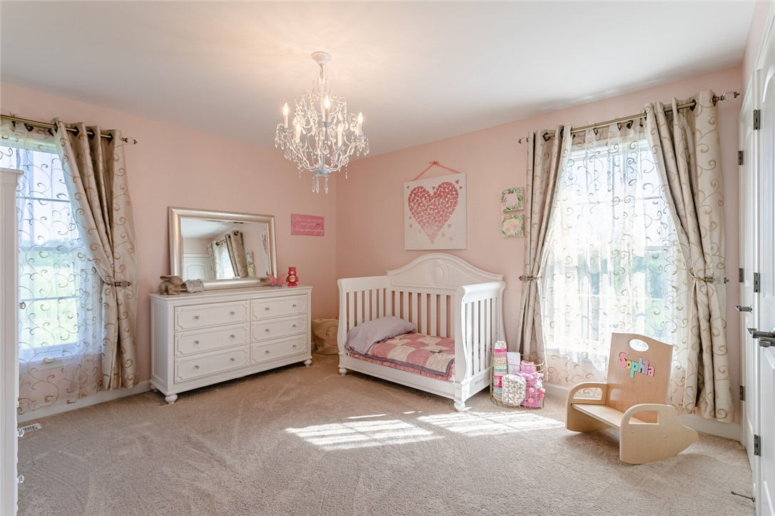 82 Coventry Pittsford, NY 14534 - Photo 25 of 50