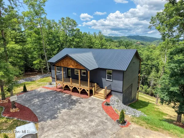 $549,000 | 140 Short Oak Run, Murphy, NC 28906