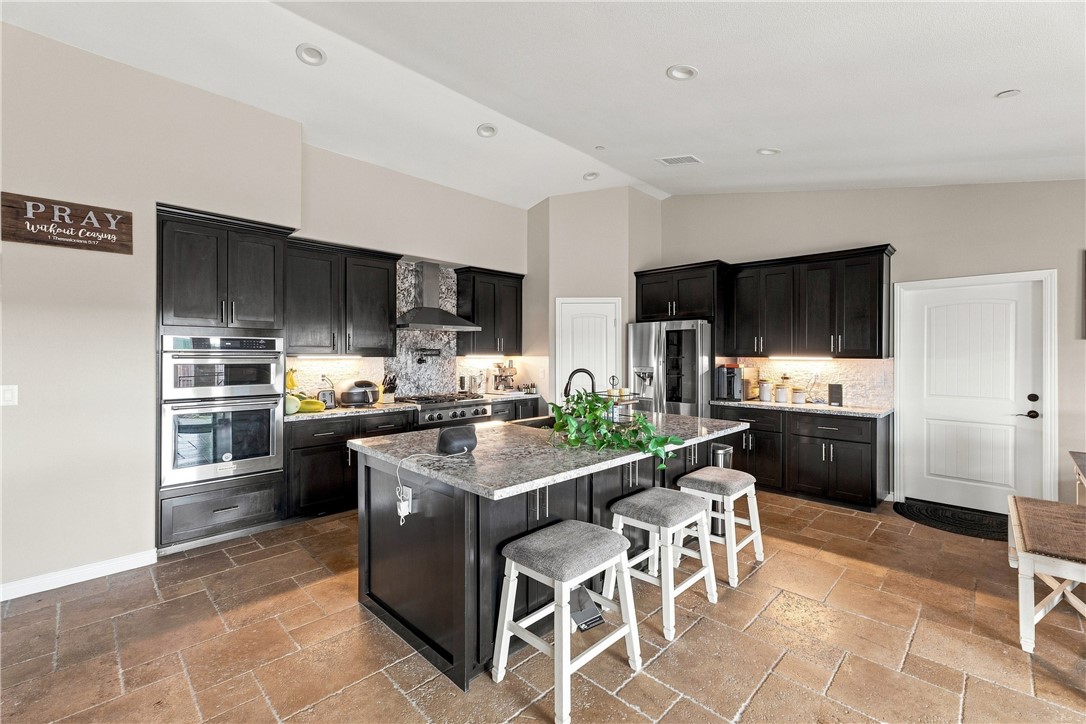 10215 Nielson Road Oak Hills, CA 92344 - Photo 13 of 44 Gallery Image 13