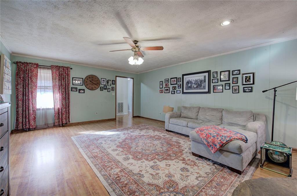 101 Ivy Lane Southeast Cartersville, GA 30121 - Photo 18 of 47 a living room with furniture and window
