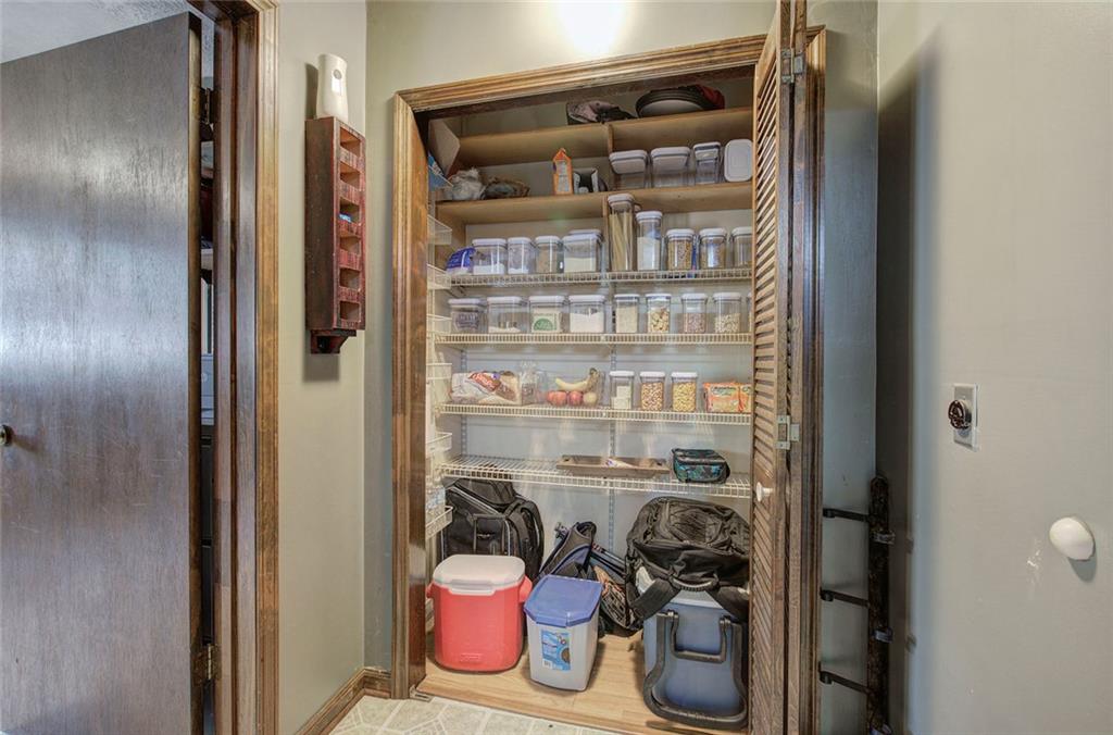 101 Ivy Lane Southeast Cartersville, GA 30121 - Photo 43 of 47 a walk in closet with storage