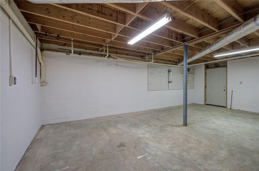 101 Ivy Lane Southeast Cartersville, GA 30121 - Photo 47 of 47 a view of an empty room