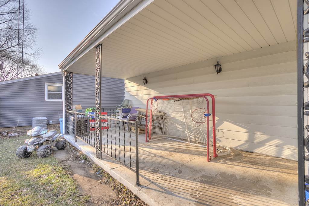 4107 Abbotsford Road Rockford, IL 61107 - Photo 17 of 21 Gallery Image 17